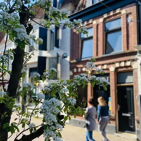 City-beach Nearby Amsterdam Apartamento